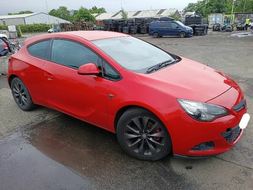 2012 VAUXHALL ASTRA GTC SRI CDTI 1,956cc