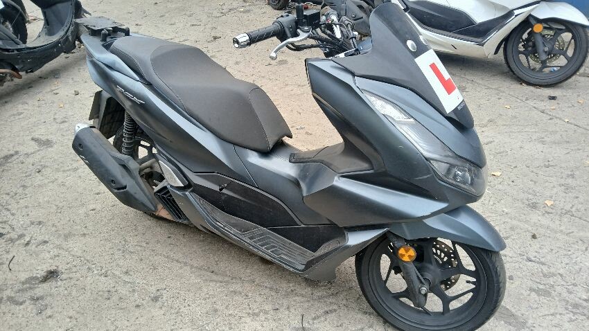 2022 HONDA PCX PCX WW 125 A-M 125cc