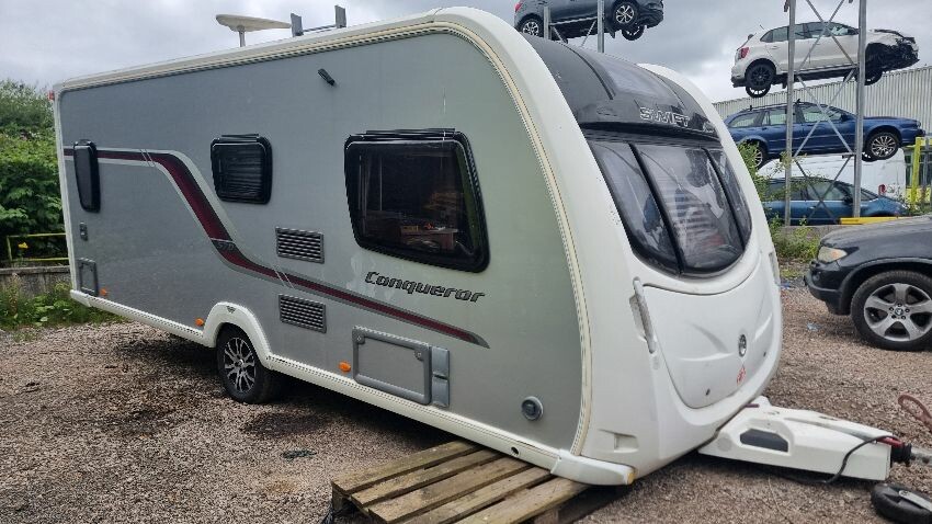 CARAVAN SWIFT CONQUEROR 570