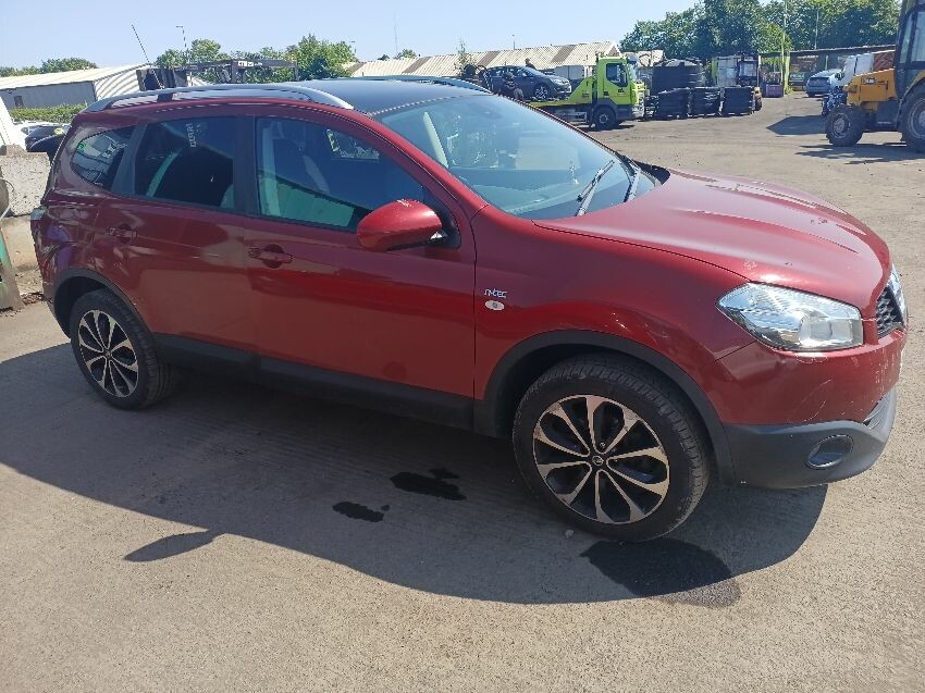 2012 NISSAN QASHQAI