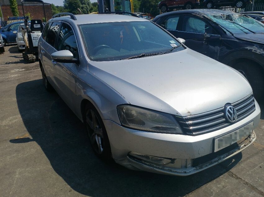 2012 VOLKSWAGEN PASSAT SE TDI BLUEMOTION TECHNOLOGY 1,968cc