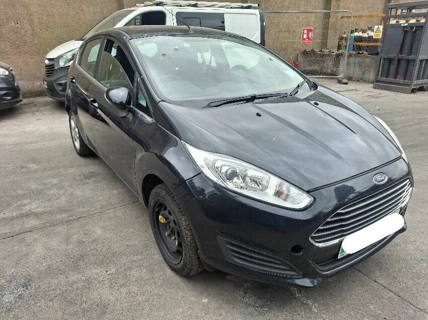 2013 FORD FIESTA