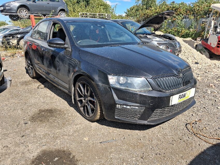 2014 SKODA OCTAVIA
