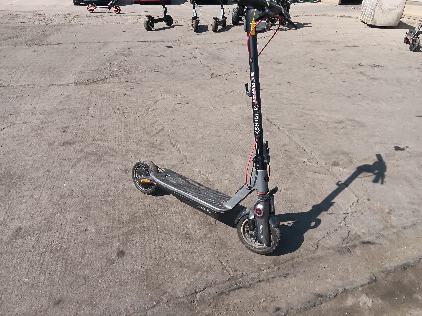  ELECTRIC SCOOTER SEGRIDE