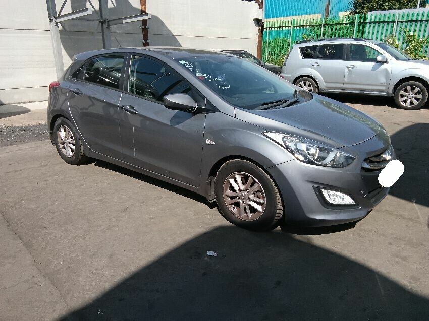 2012 HYUNDAI I30