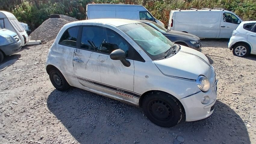 2015 FIAT 500 POP 1,242cc