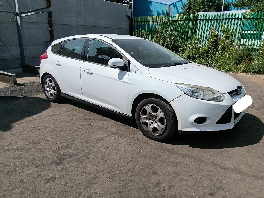2011 FORD FOCUS