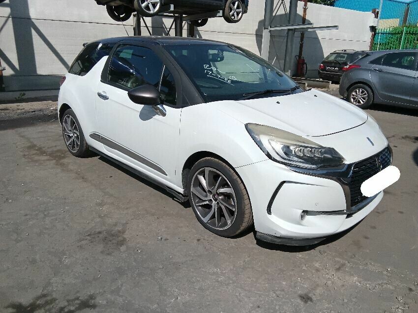 2016 DS DS 3 THP PRESTIGE S/S 1,598cc