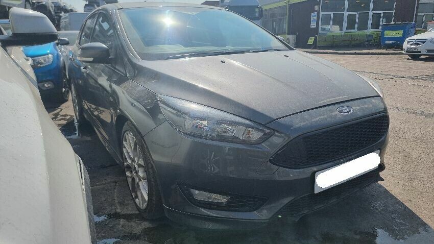 2017 FORD FOCUS ST-LINE 999cc