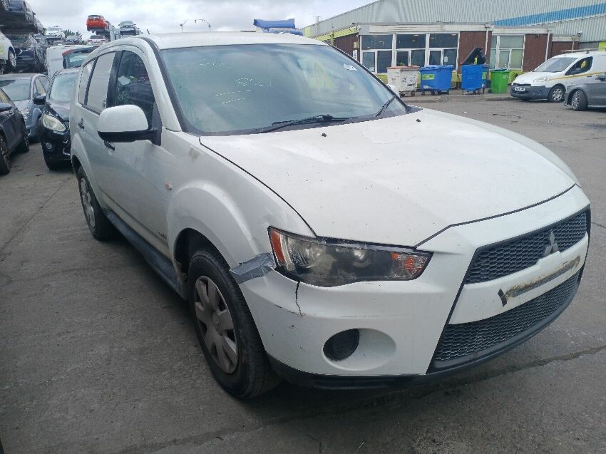 2011 MITSUBISHI OUTLANDER
