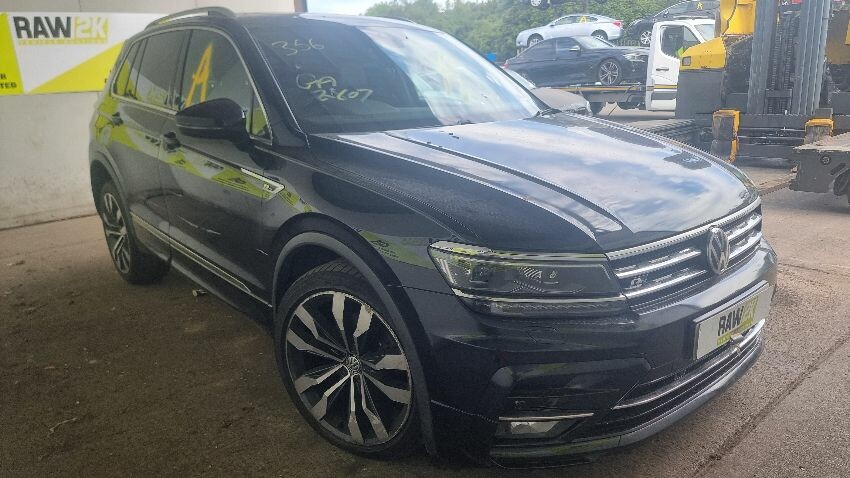 2018 VOLKSWAGEN TIGUAN