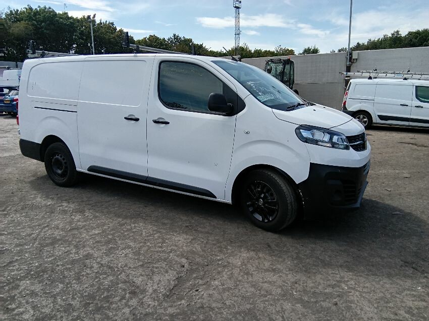 2020 VAUXHALL VIVARO