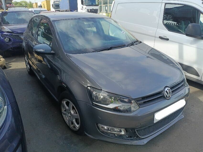2009 VOLKSWAGEN POLO