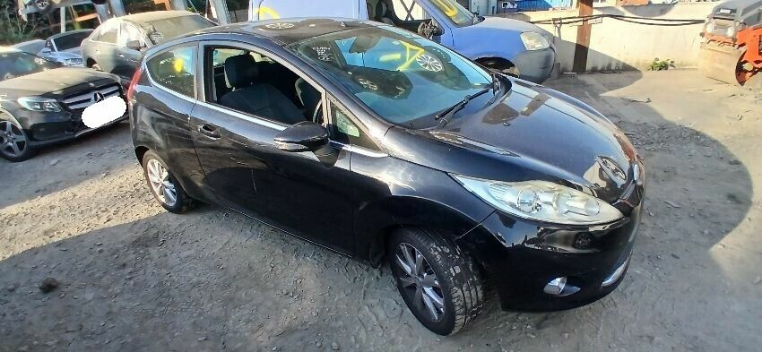 2009 FORD FIESTA