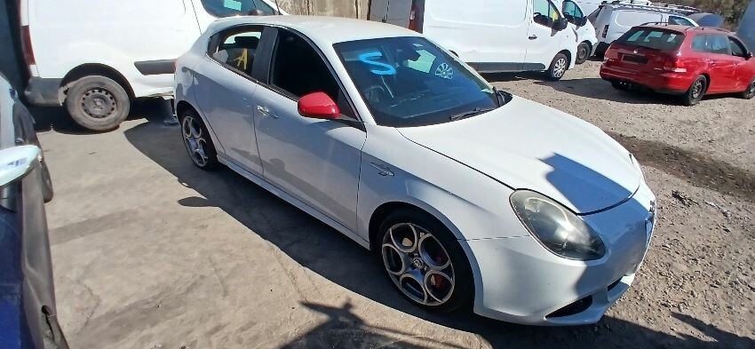 2011 ALFA ROMEO GIULIETTA
