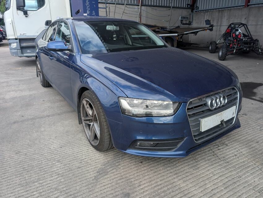 2015 AUDI A4