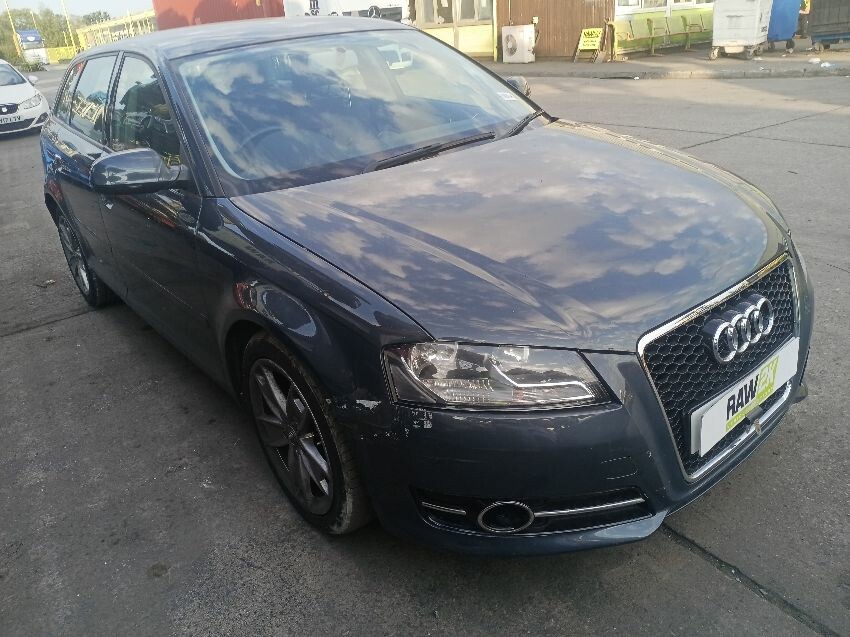 2011 AUDI A3
