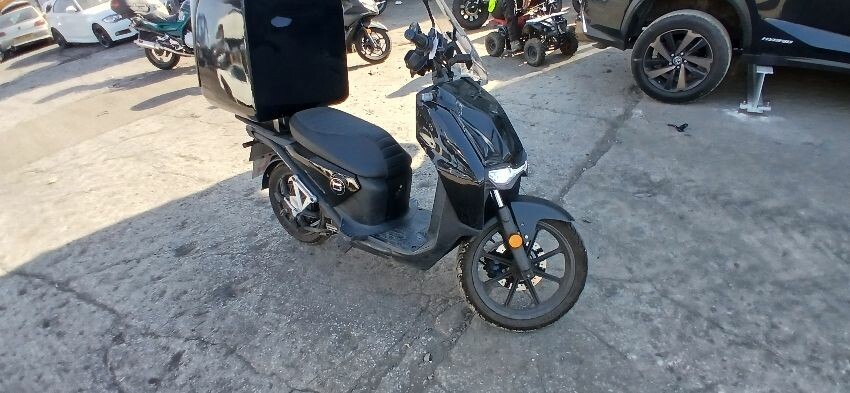 2021 VMOTO SOCO