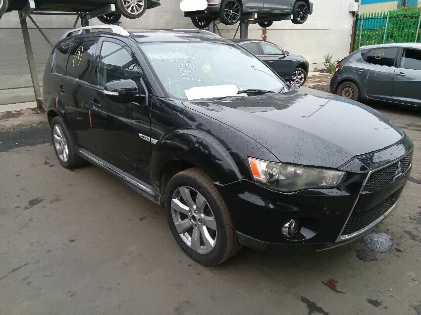 2010 MITSUBISHI OUTLANDER