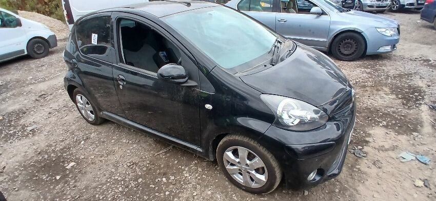 2012 TOYOTA AYGO