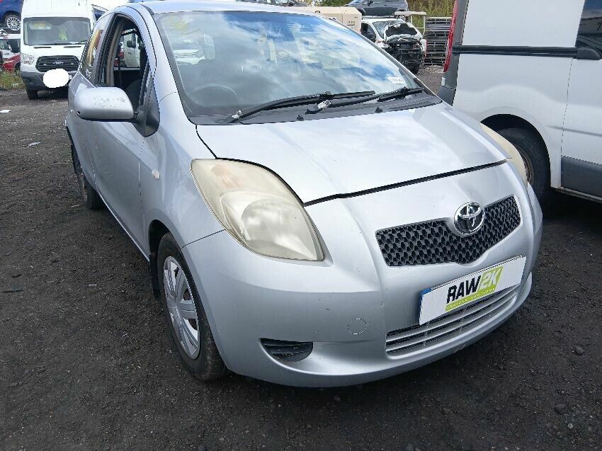 2006 TOYOTA YARIS