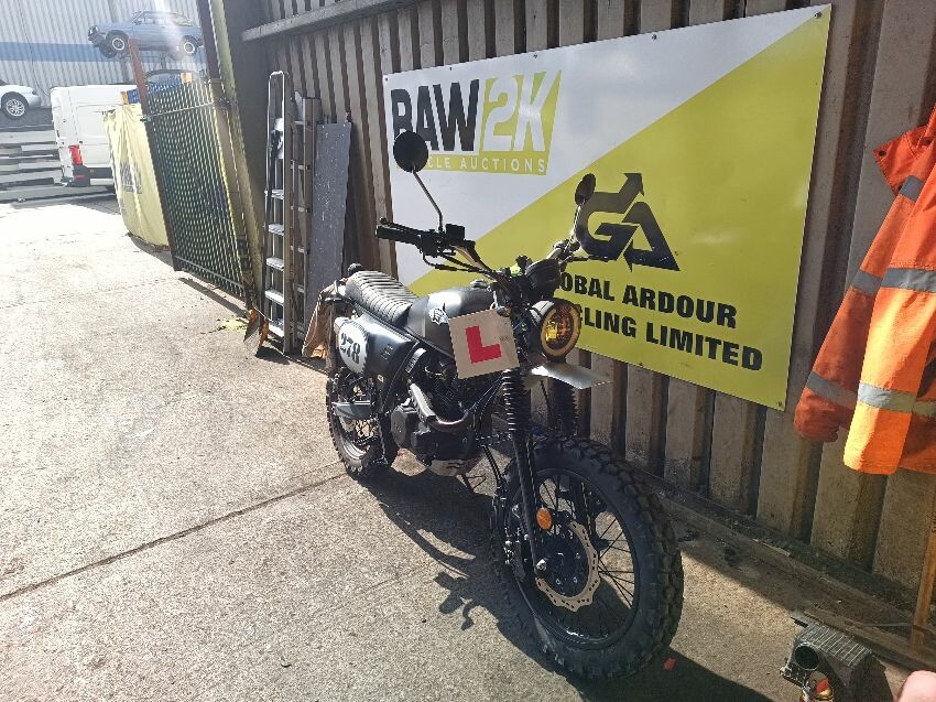 2025 WK BIKES SCRAMBLER 125