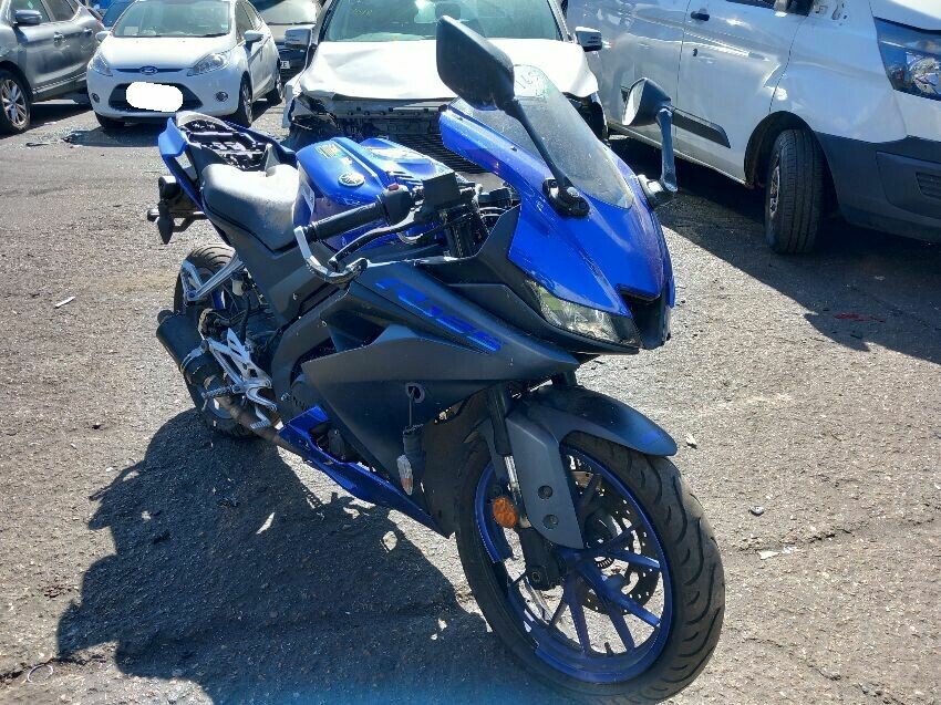 2023 YAMAHA R125