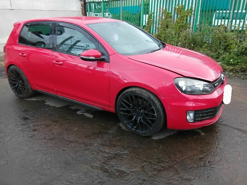 2010 VOLKSWAGEN GOLF
