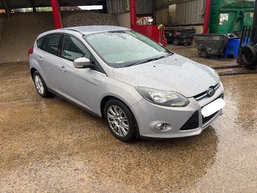 2011 FORD FOCUS