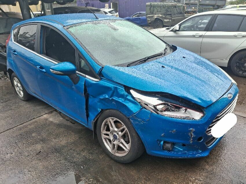 2014 FORD FIESTA