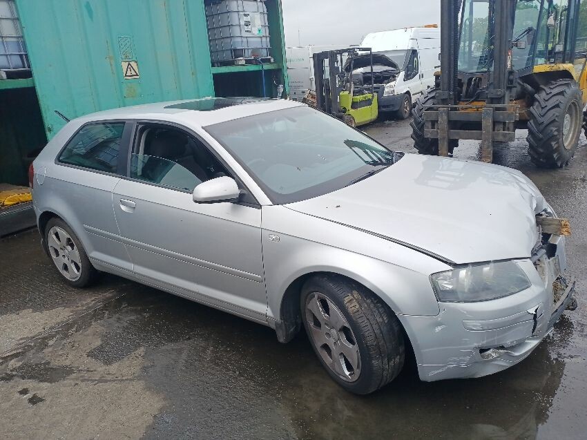 2004 AUDI A3
