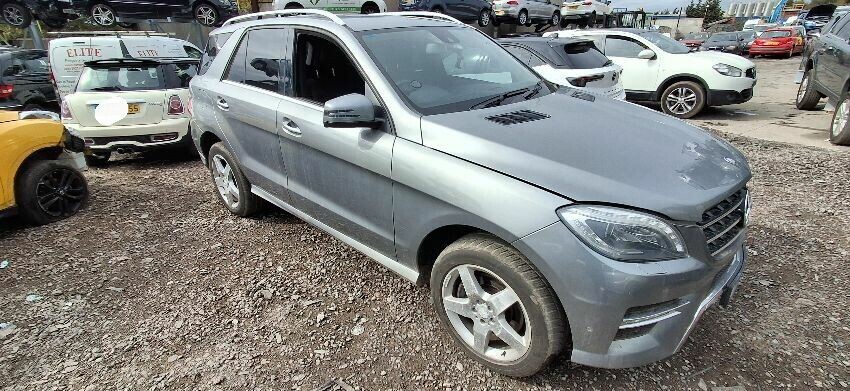 2013 MERCEDES M-CLASS