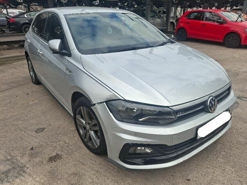 2019 VOLKSWAGEN POLO