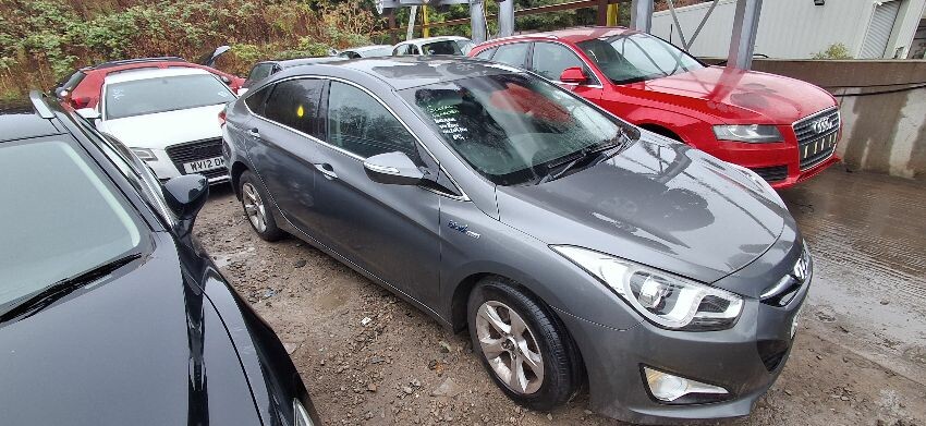 2013 HYUNDAI I40