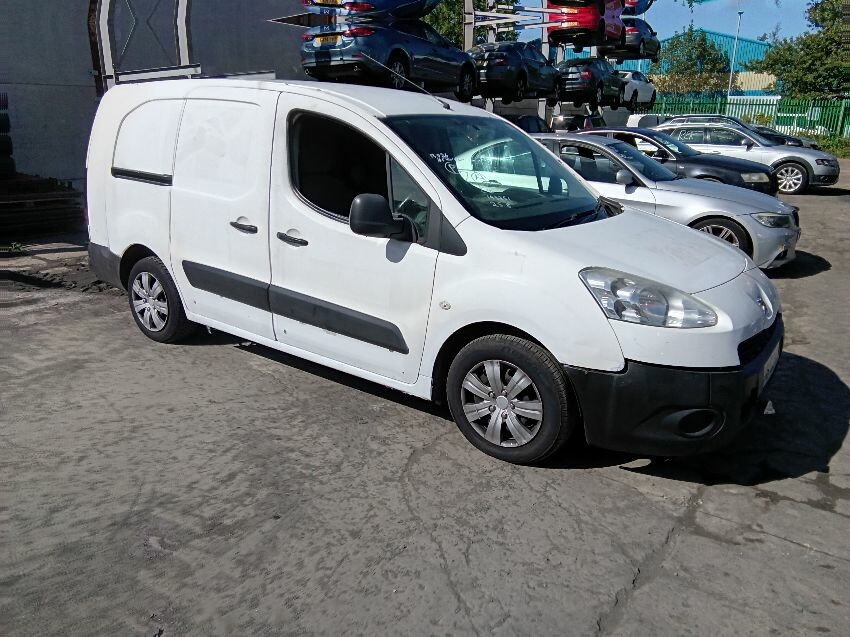 2013 PEUGEOT PARTNER