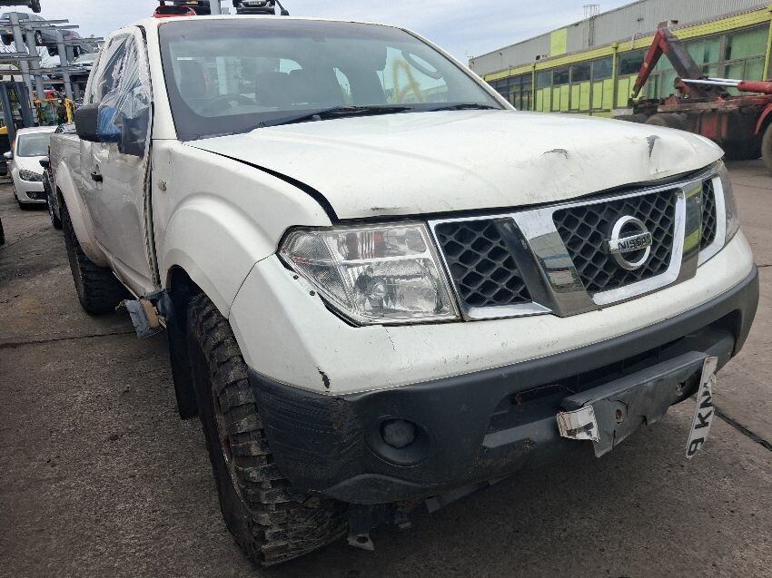 2008 NISSAN NAVARA