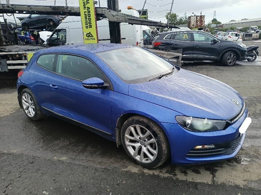2010 VOLKSWAGEN SCIROCCO