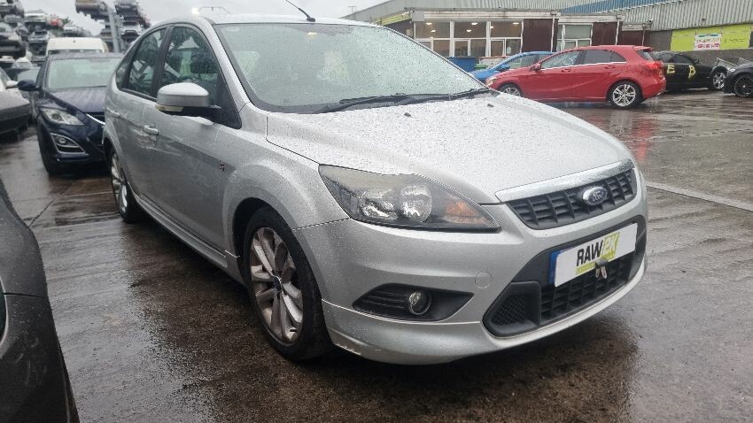 2010 FORD FOCUS