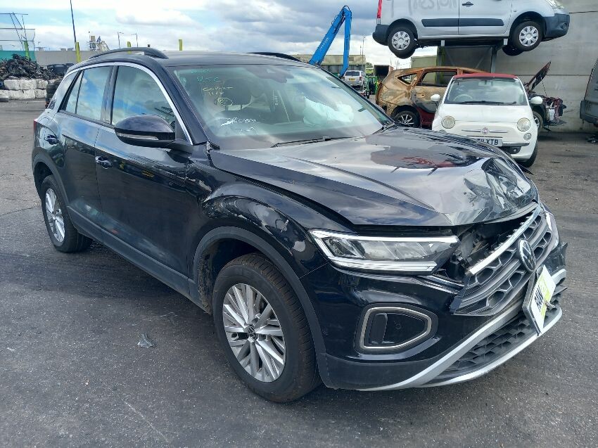 2024 VOLKSWAGEN T-ROC