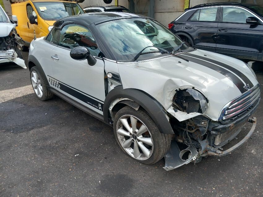 2012 MINI COUPE