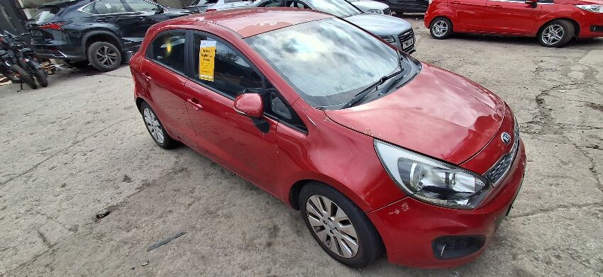 2013 KIA RIO