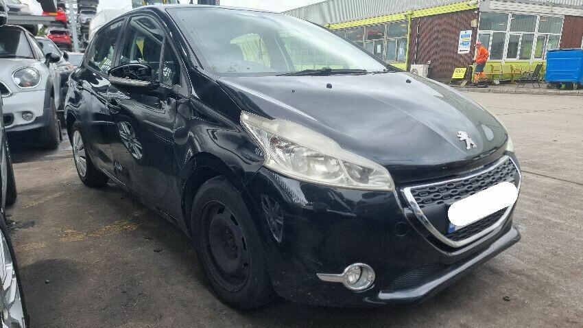 2012 PEUGEOT 208