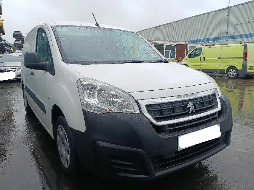 2017 PEUGEOT PARTNER