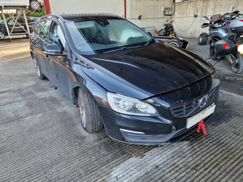 2016 VOLVO V60