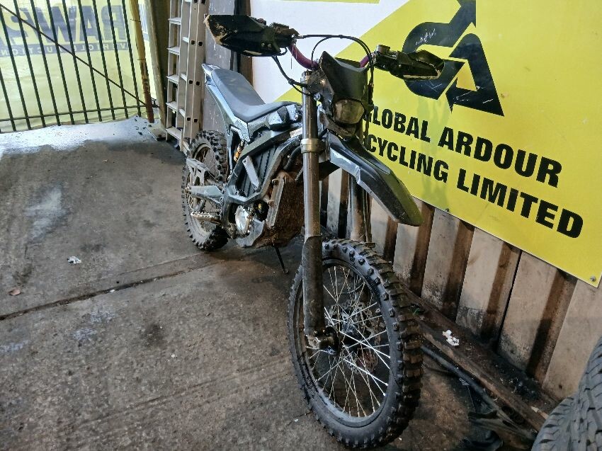  ELECTRIC BIKE SURRON