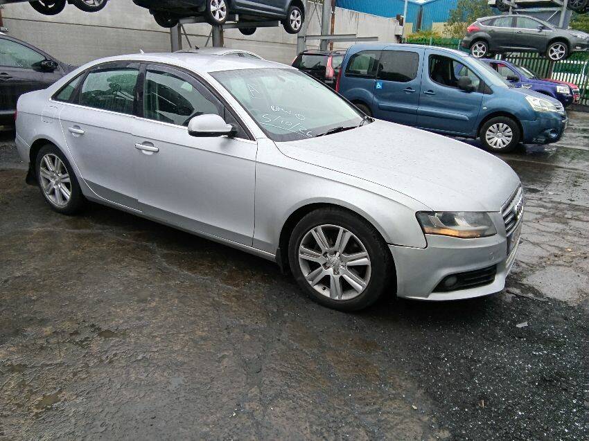 2010 AUDI A4