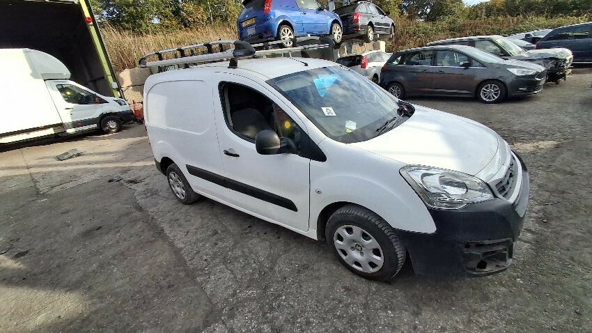 2014 PEUGEOT PARTNER