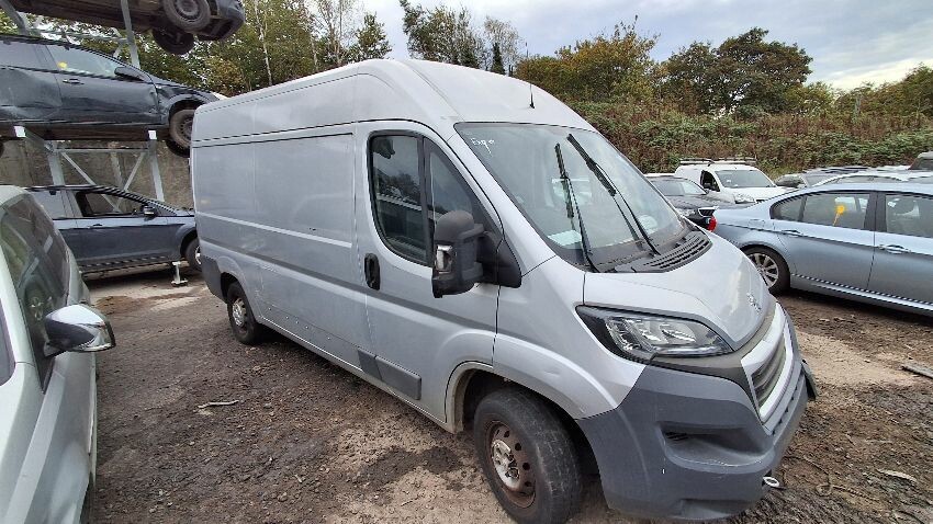 2017 PEUGEOT BOXER