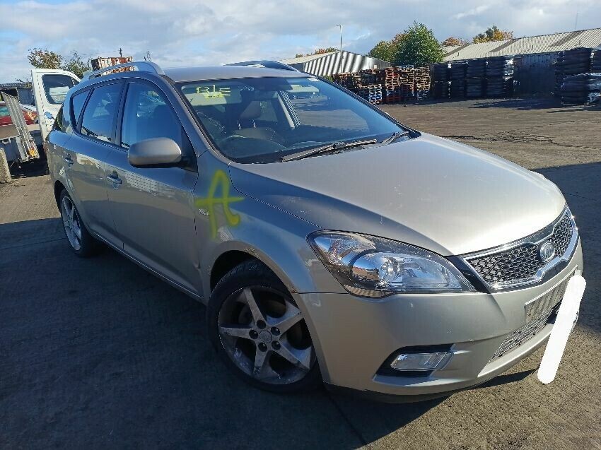 2010 KIA CEED