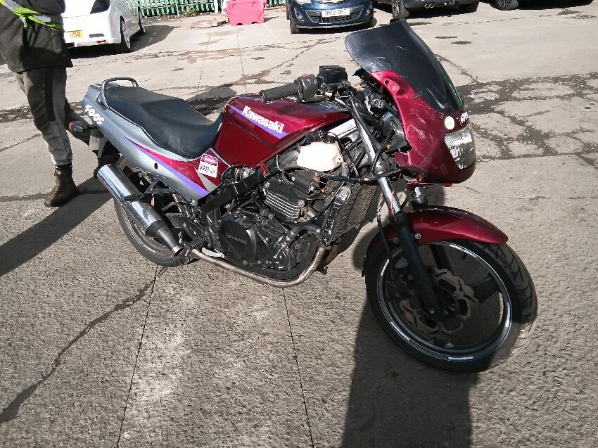 1997 KAWASAKI GPZ 500 S